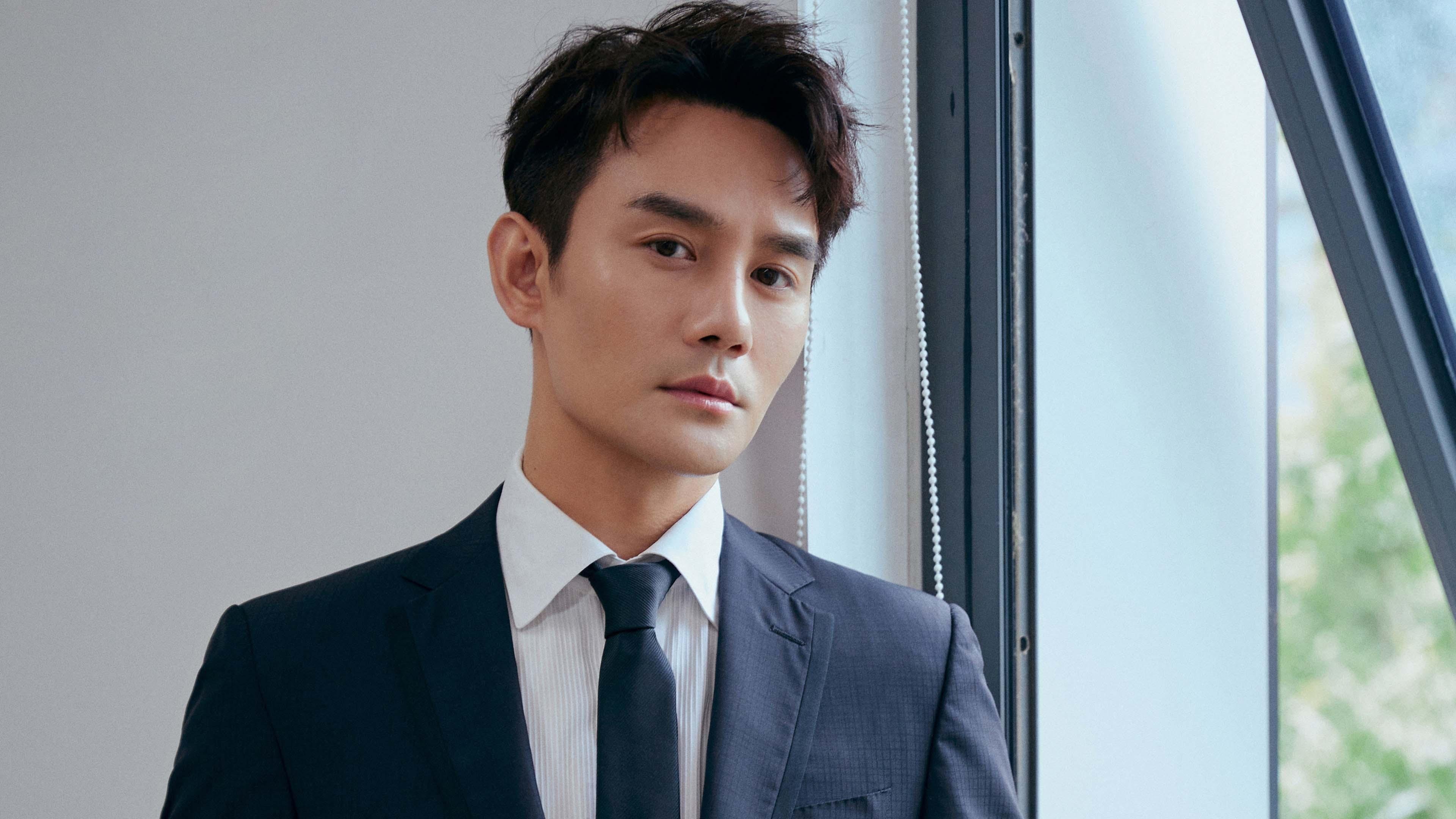 开云综合服务-球迷“热搜”排行榜：最受关注的欧冠比赛瞬间，欧冠热门球星