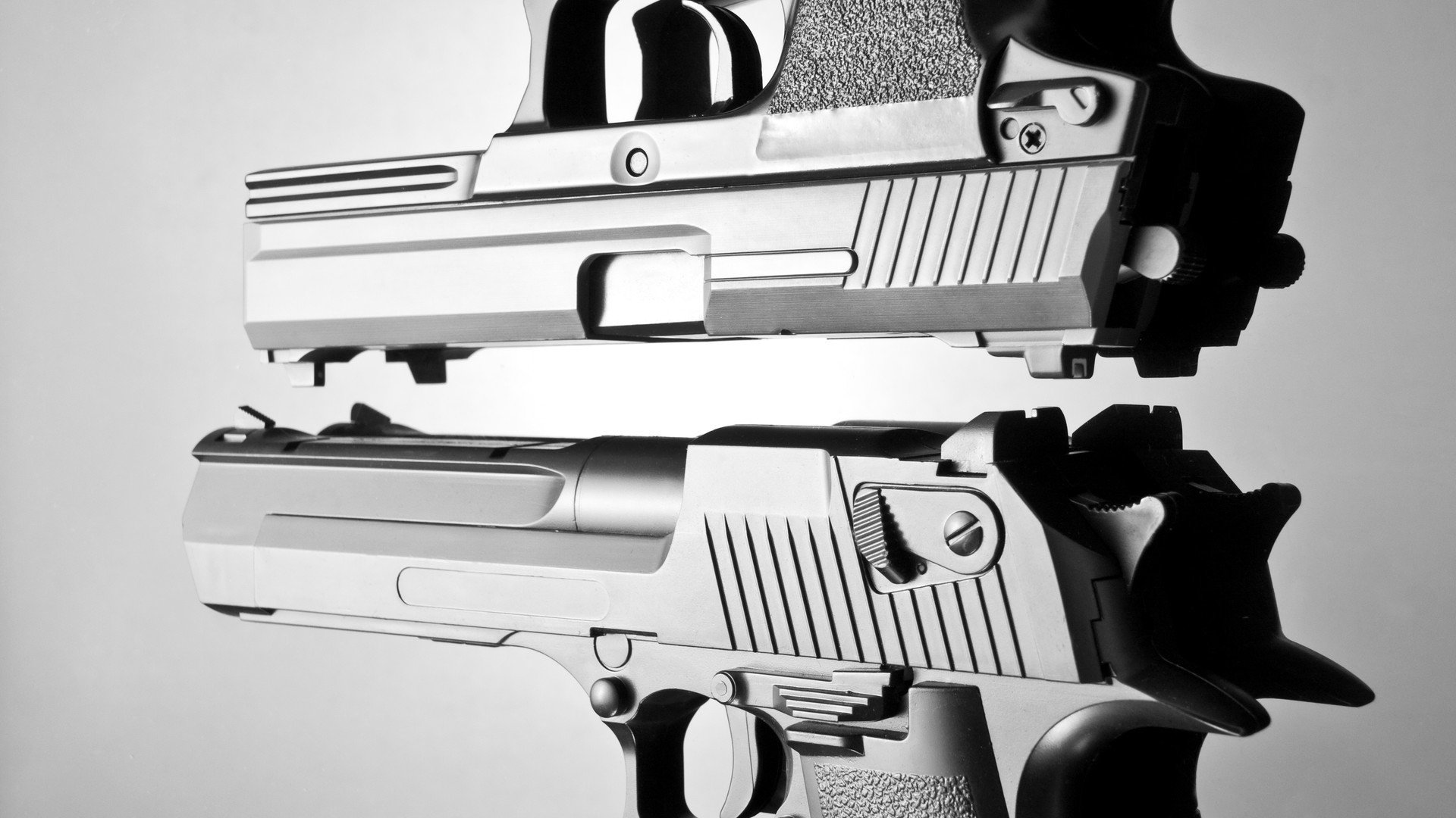 全黑队依靠精准的传球和不断突破，取得优势，全黑队服