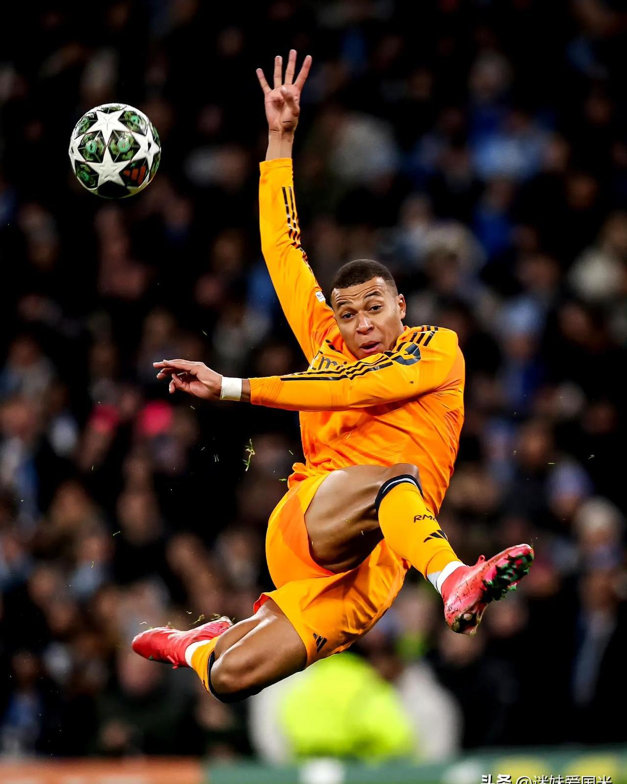 包含赛季最佳进球回顾：谁的射门最具威力？的词条